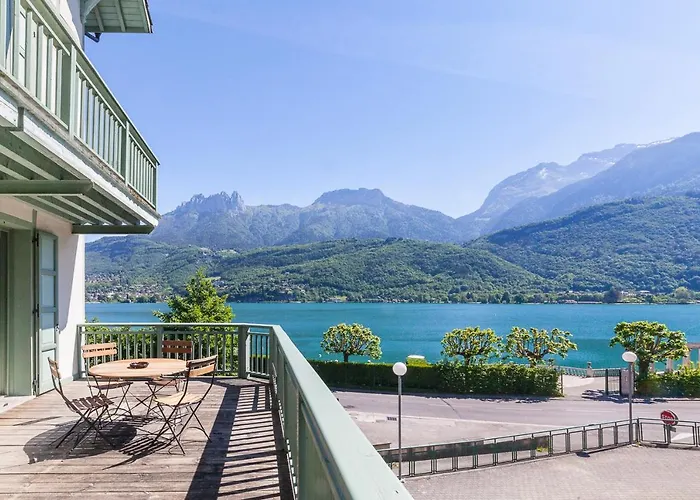 Annecy-pavillon Duingt